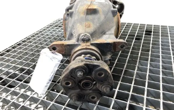 BMW 3 GT F34 Rear differential 7605589