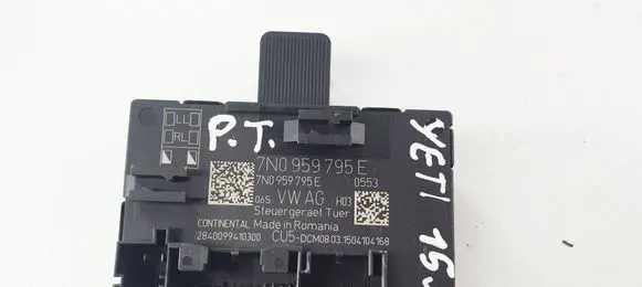 Skoda Yeti (5L) Door control unit/module 7N0959795E09876 7N0959795E