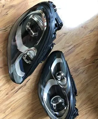 Porsche Cayenne (92A) Headlights/headlamps set 7P5941751F 1ZT01174561 7P5941752F