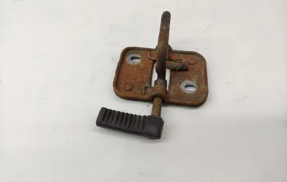 Volkswagen PASSAT B8 Engine bonnet/hood lock/latch loop/hook 3G0823186