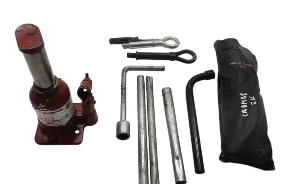 Renault Maxity Tool set 995009X50B
