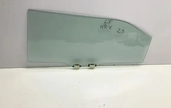 Honda HR-V Rear door window glass