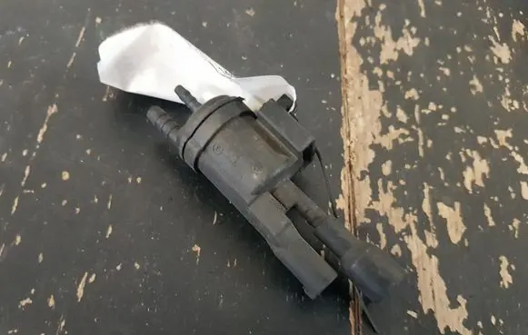 Smart ForFour I Turbo solenoid valve 0025401407