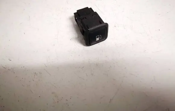 Volkswagen Golf IV Fuel tank opening switch 3B0959833A