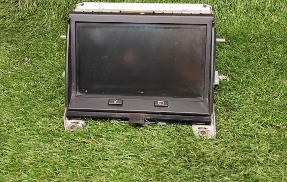 Land Rover Discovery 3 - LR3 Screen/display/small screen YIE500070PVJ 4622005406