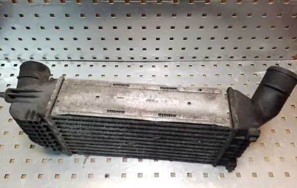 Citroen C5 Intercooler radiator 9657073480