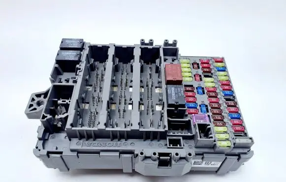 Honda CR-V Fuse module 116RA000021