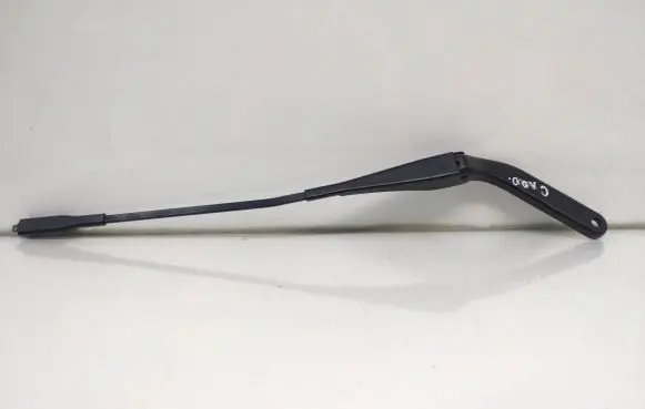 BMW 1 E81 E87 Front wiper blade arm 7169972 61617169972