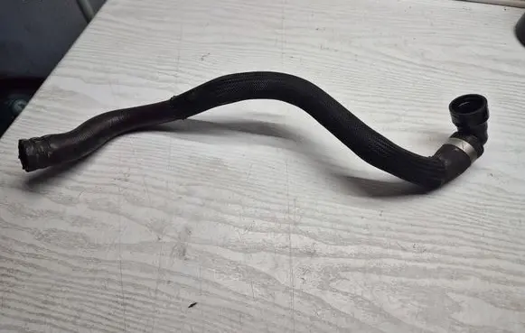 Volvo V70 Engine coolant pipe/hose 6G918274RC