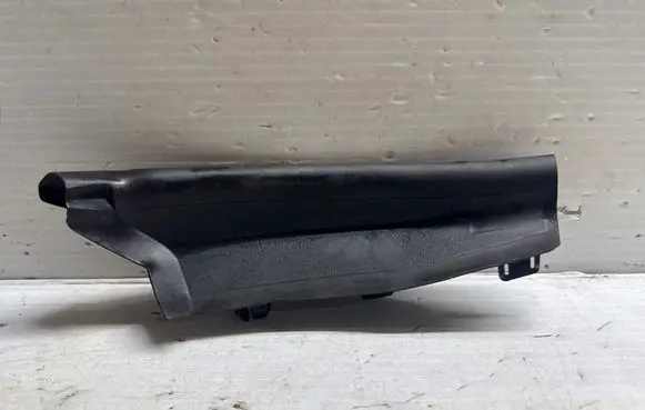 Volvo XC40 Wiper trim 31651565