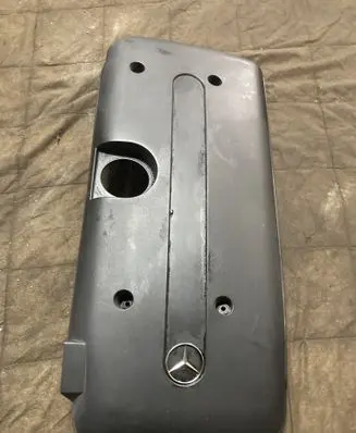Mercedes-Benz E W211 Engine cover (trim) A6470100067
