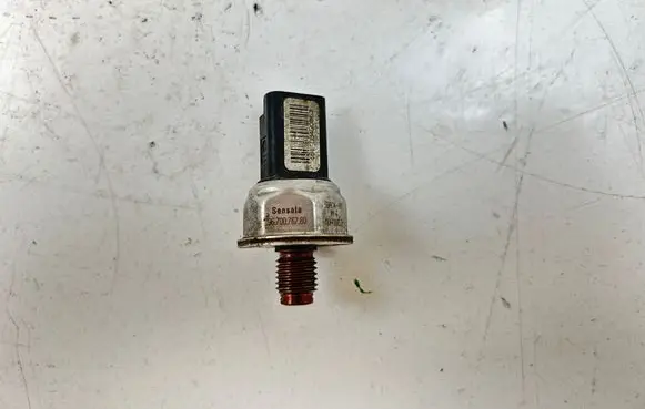 Volvo V60 Fuel pressure sensor 9670076780