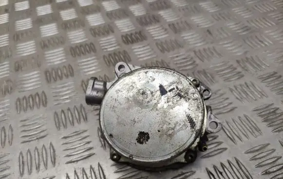 Citroen DS3 Vacuum pump