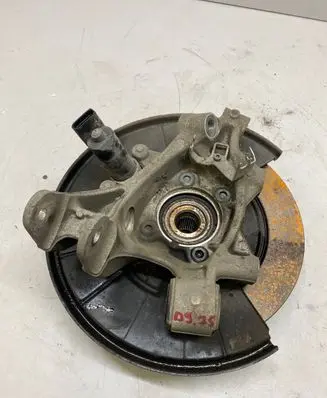 Porsche Cayenne (92A) Rear wheel hub spindle/knuckle 7p5501655