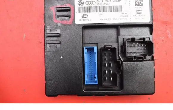 Audi A6 Allroad C5 Comfort/convenience module 4F0907289F