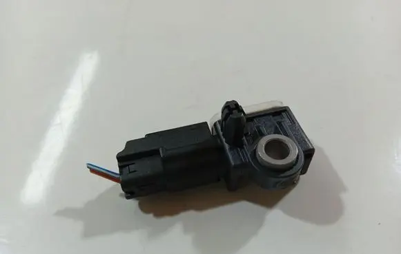 Ford Mondeo MK IV Airbag deployment crash/impact sensor AM5T14B342AA