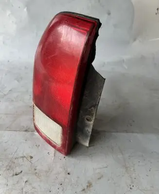 Suzuki Grand Vitara I Rear/tail lights 13232080 1323208