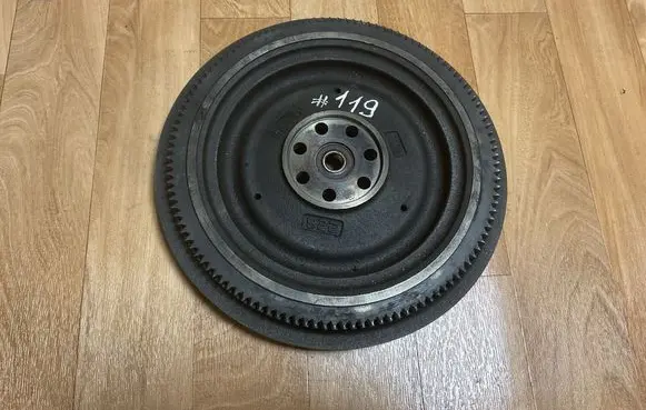 Mitsubishi Pajero Flywheel 5519