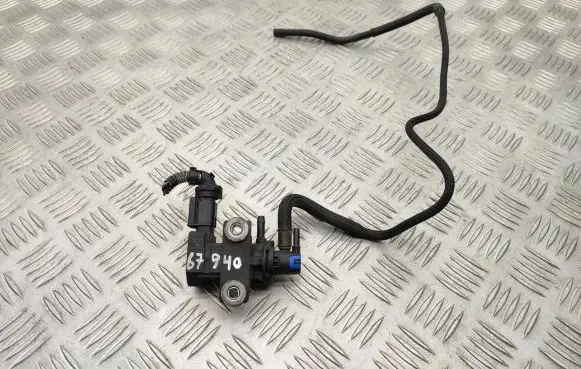 Peugeot 308 Turbo solenoid valve 9808206880