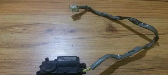 Mazda Millenia Air flap motor/actuator GA701TA01B GA701TA01B-5G
