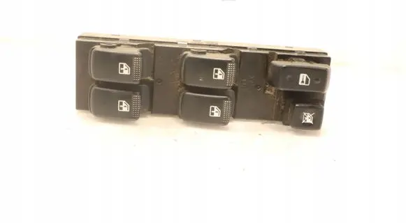 Hyundai Tucson JM Electric window control switch