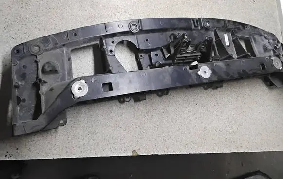 Porsche Taycan 9J1 Top upper radiator support slam panel 9J1805015A