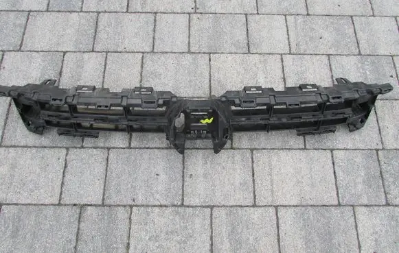 Volkswagen Arteon Front bumper upper radiator grill 3G8853653G