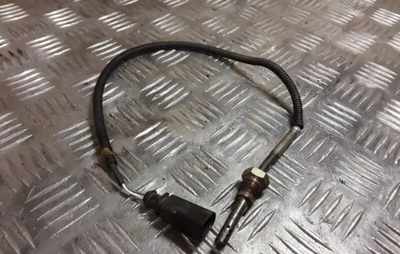 Audi A4 S4 B7 8E 8H Exhaust gas temperature sensor 059906088AK