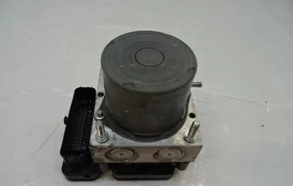 Opel Combo E ABS Pump 9829939880