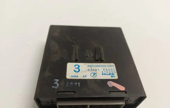 Subaru Impreza II Comfort/convenience module 88281FE031 575203