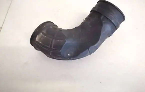 Honda CR-V Air intake hose/pipe