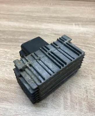 Opel Vectra C Glow plug pre-heat relay 09132691 51299008 USED