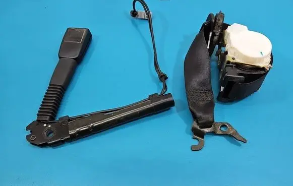 BMW 3 E90 E91 Front seatbelt IMPRK1559006