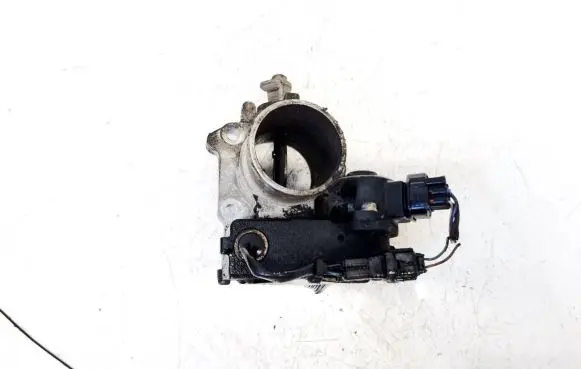 Toyota Corolla E120 E130 Throttle valve 8957221020