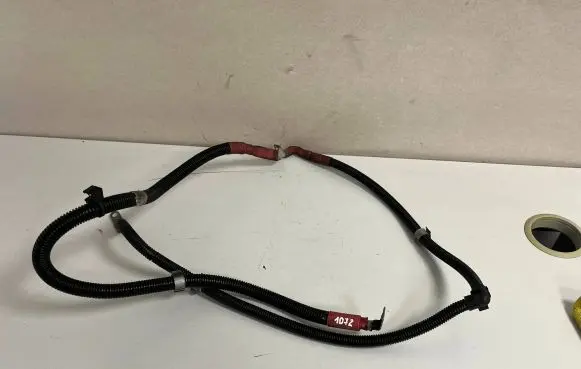 BMW 7 F01 F02 F03 F04 Positive cable (battery) 8515494 EMC132