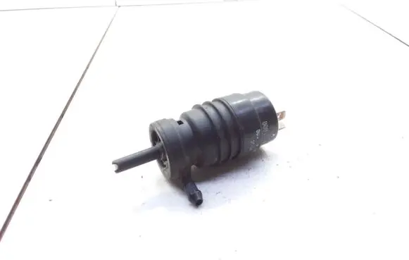 Volkswagen I LT Windscreen/windshield washer pump 0008003326
