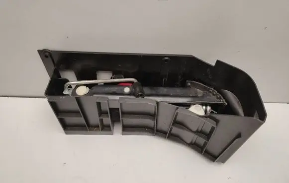 Mercedes-Benz E W211 Tool set A2118900314