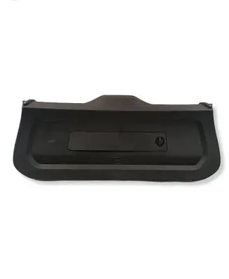 Volvo XC90 Tailgate trim R0084072 V526T