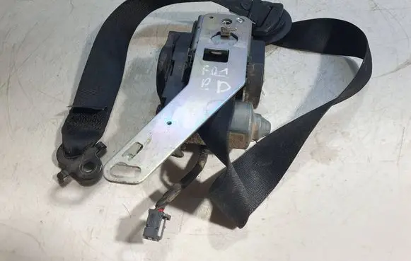 BMW 7 F01 F02 F03 F04 Front seatbelt 609334000C 04128277 0001660363