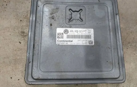 Volkswagen Caddy Engine control unit/module 03L906023PC 03L907425C 5WP42937AA