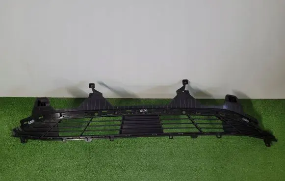 Hyundai Tucson IV NX4 Front bumper lower grill