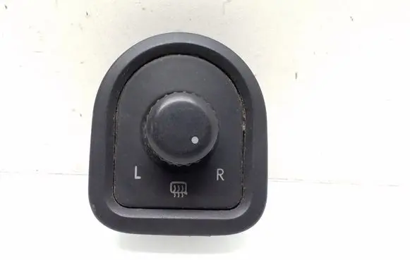 Volkswagen Transporter - Caravelle T5 Wing mirror switch 7E1959565A