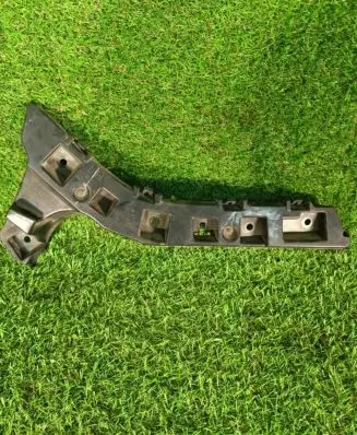 Ford Fusion II Rear bumper mounting bracket DS73-17A882
