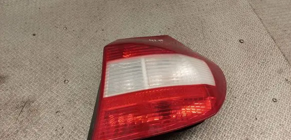 BMW 1 E81 E87 Rear/tail lights 6924502