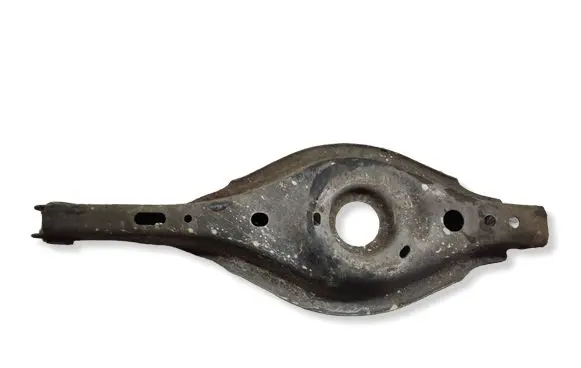 Mazda 3 III Rear control arm 