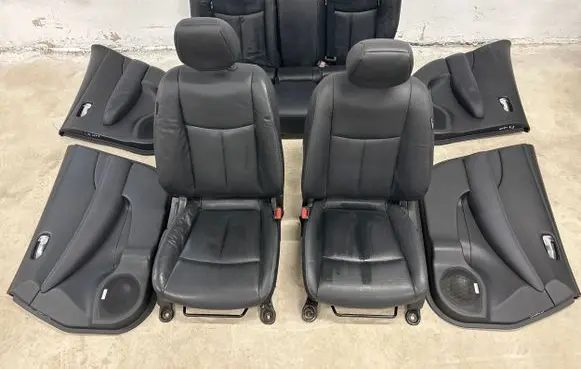 Nissan Leaf I (ZE0) Seat and door cards trim set 