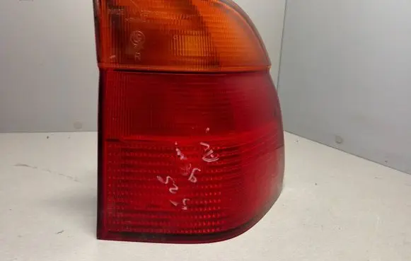 BMW 5 E39 Rear/tail lights 8361672 8371328 150619981759