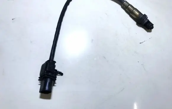 Volvo V70 Lambda probe sensor 0258017107 30751138