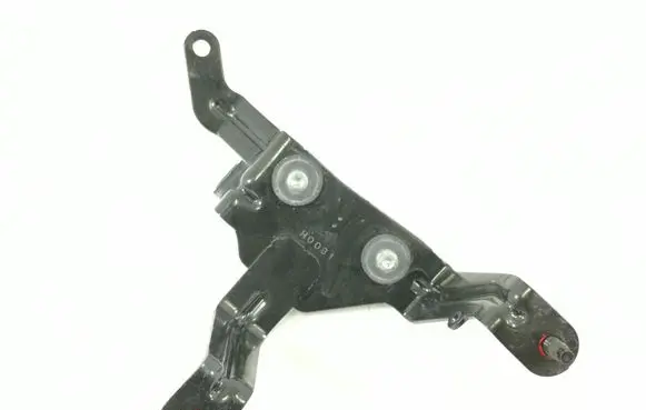 Ford Mustang VI ABS pump bracket FR3C-2C304-B
