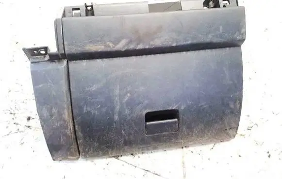 Skoda Octavia Mk2 (1Z) Glove box cc2964161